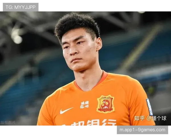 韩鹏飞冒顶致丢球 经验欠缺付出惨痛代价